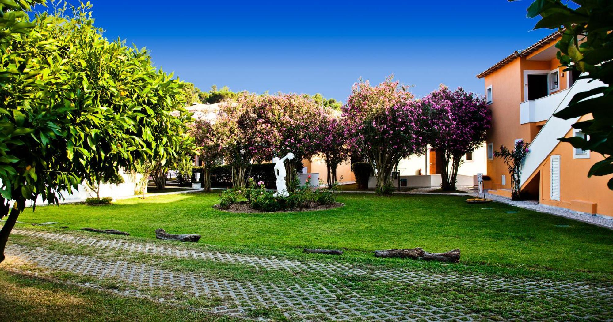 Mandraki Village Boutique Hotel Koukounaries Eksteriør bilde